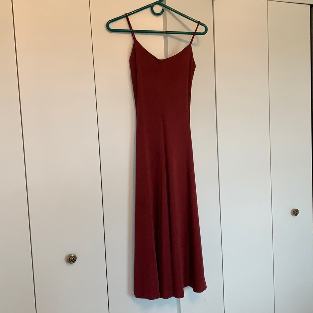 Joyrhodes maroon evening dress